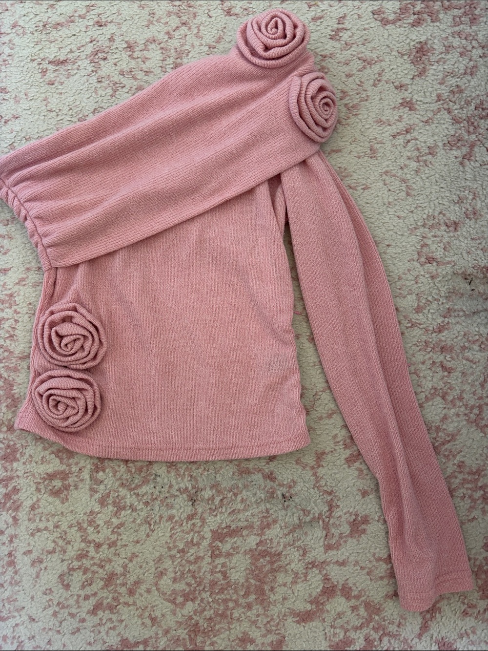 One Shoulder Flower Top